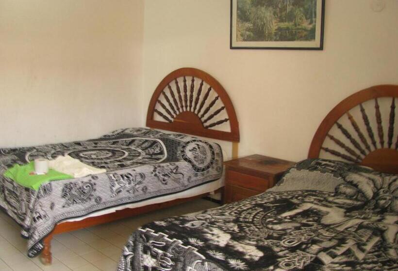 اتاق لوکس, Posada Escarcega