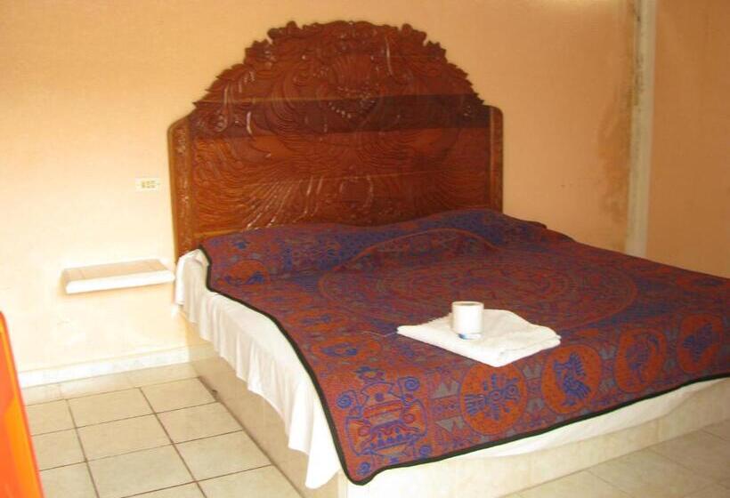 اتاق لوکس, Posada Escarcega