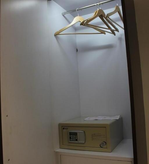 Quarto Estandar, The Sentosa