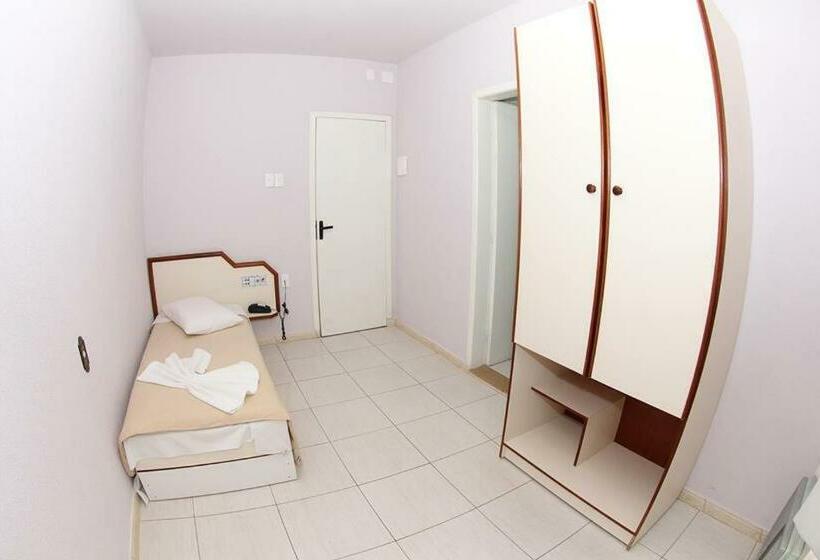 スタンダードシングルルーム, Tubarao