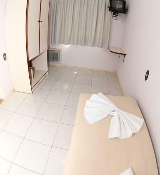 スタンダードシングルルーム, Tubarao