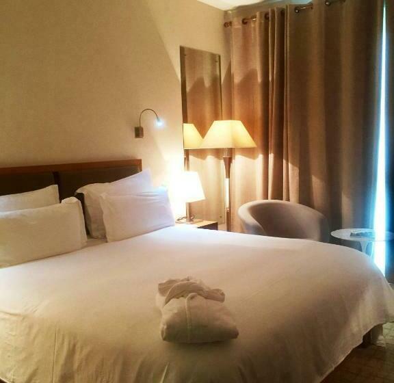 اتاق استاندارد, Pefaco Hotel Maya Maya