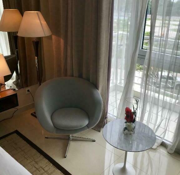 اتاق استاندارد با چشمانداز باغ, Pefaco Hotel Maya Maya