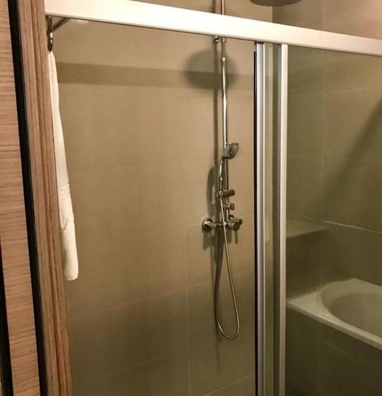 سوییت سوپریور, Pefaco Hotel Maya Maya