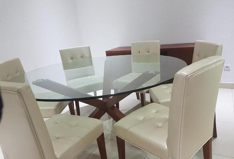 سوئیت پرزیدنت, Pefaco Hotel Maya Maya