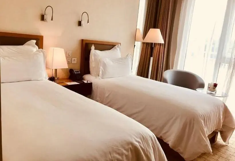 اتاق استاندارد, Pefaco Hotel Maya Maya