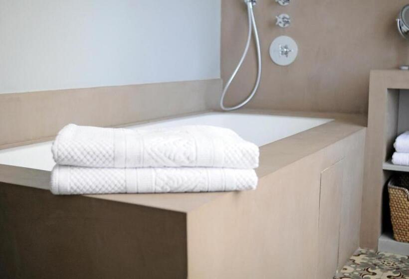 Suite Vue Jardin, La Divine Comédie Suites Deluxe