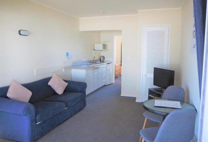 إستوديو قياسى مطل على البحر, Edgewater Motel