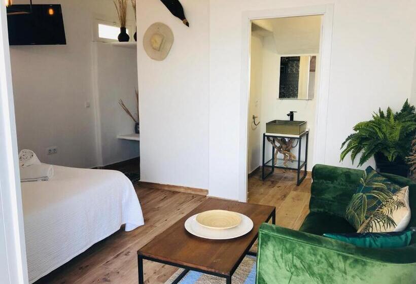 스탠다드 룸 1층, Blancos Rooms