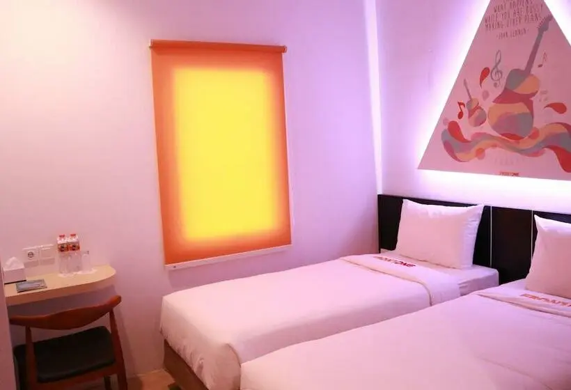 Superior Værelse, Front One Inn Semarang