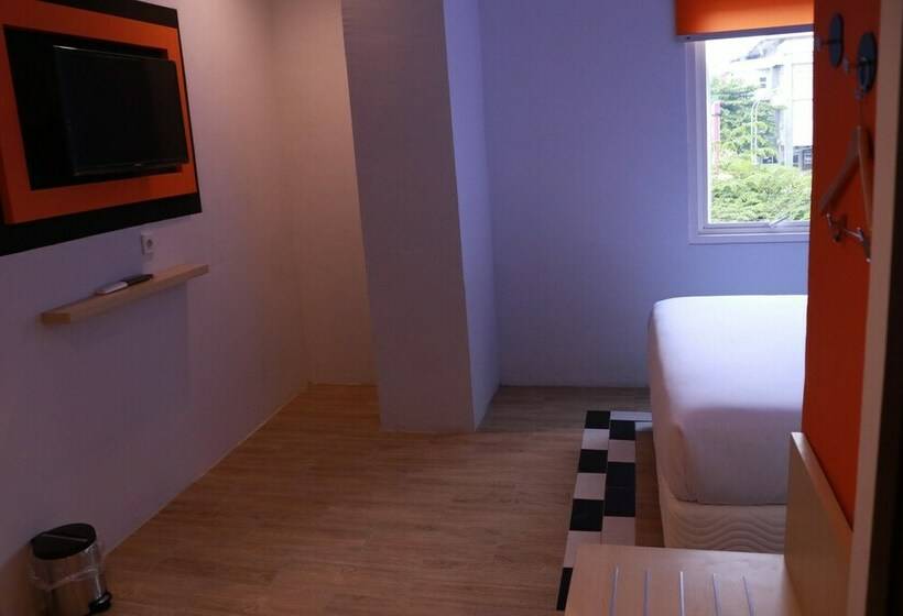 Superior Rum, Front One Inn Semarang