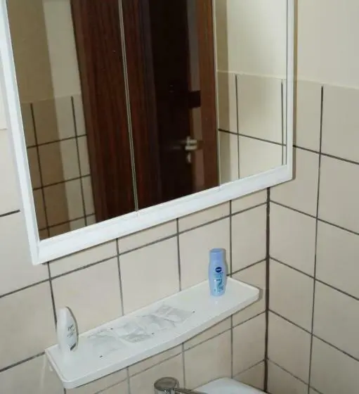 ベーシックルーム, La Fontana