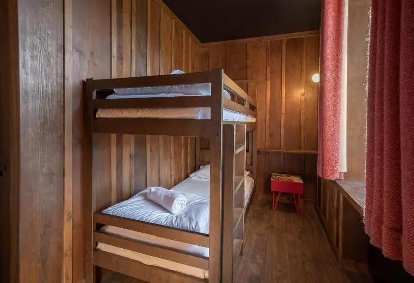 Chambre Familiale Vue Montagne, Refuge Du Montenvers