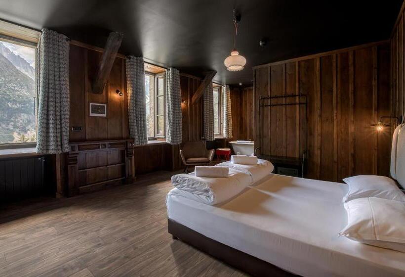 סוויטה נוף להרים, Refuge Du Montenvers