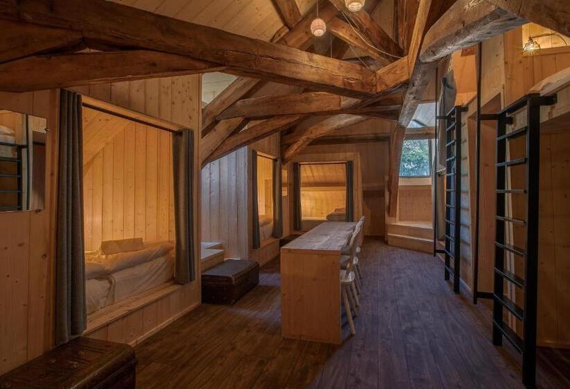 חדר משפחתי, Refuge Du Montenvers