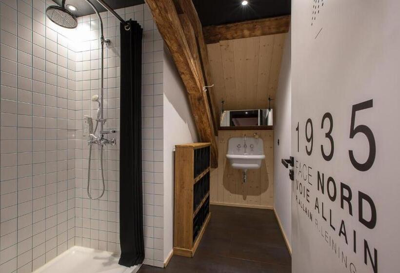 חדר משפחתי, Refuge Du Montenvers