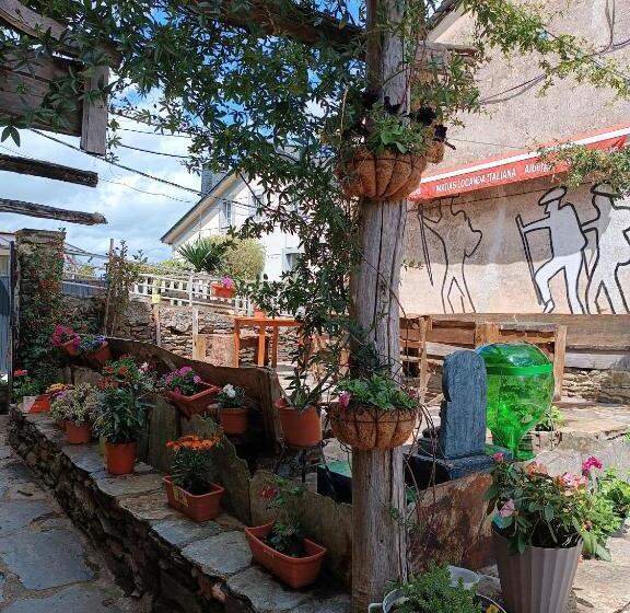 带共用浴室的标准房间, Pensión Albergue Matias Locanda