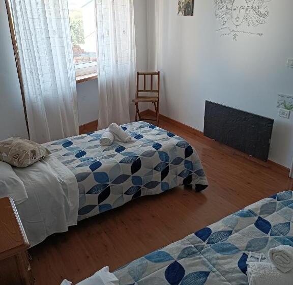 스탠다드 룸 공동 욕실, Pensión Albergue Matias Locanda
