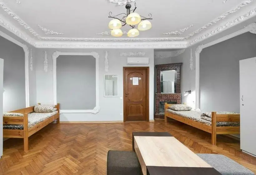 Geteiltes Mehrbettzimmer, Premium Hostel