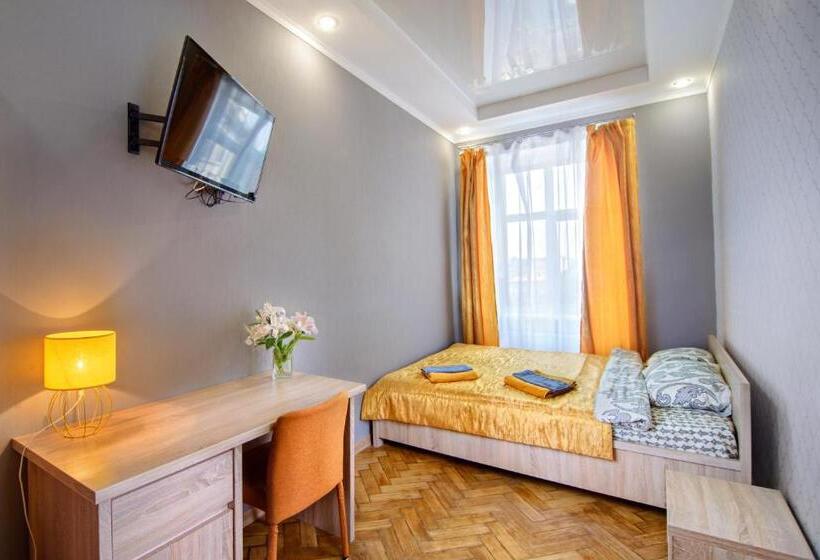 اتاق استاندارد با سرویس بهداشتی مشترک, Premium Hostel