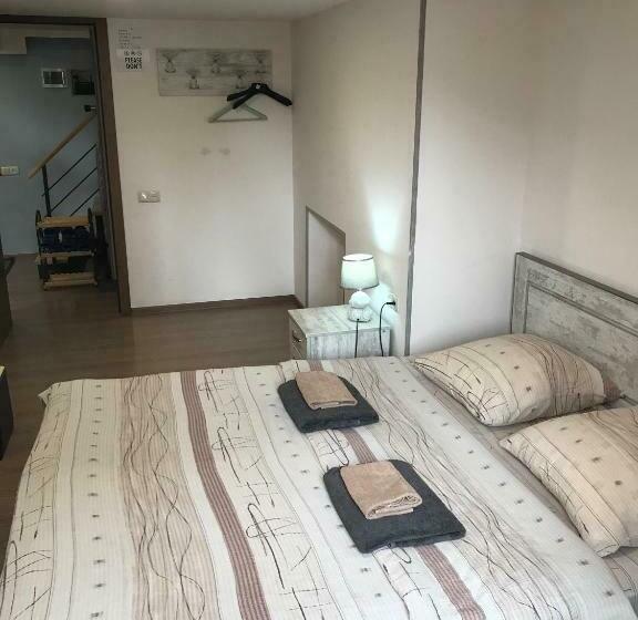 اتاق استاندارد با سرویس بهداشتی مشترک, Le Petit