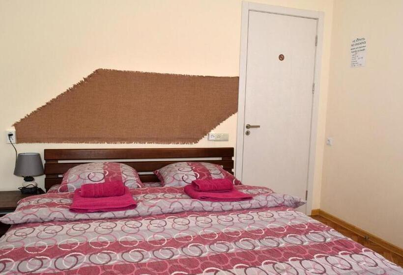 اتاق استاندارد, Le Petit