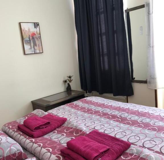 اتاق استاندارد, Le Petit