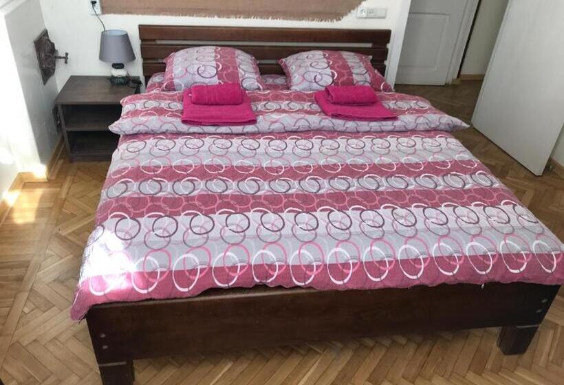 اتاق استاندارد, Le Petit