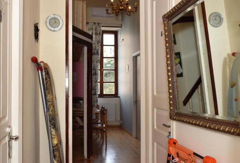 اتاق استاندارد, Le Petit