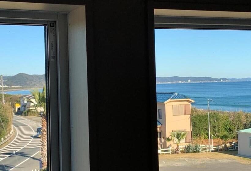 Четырехместный Номер Стандарт Вид на Море, South Bird Inn
