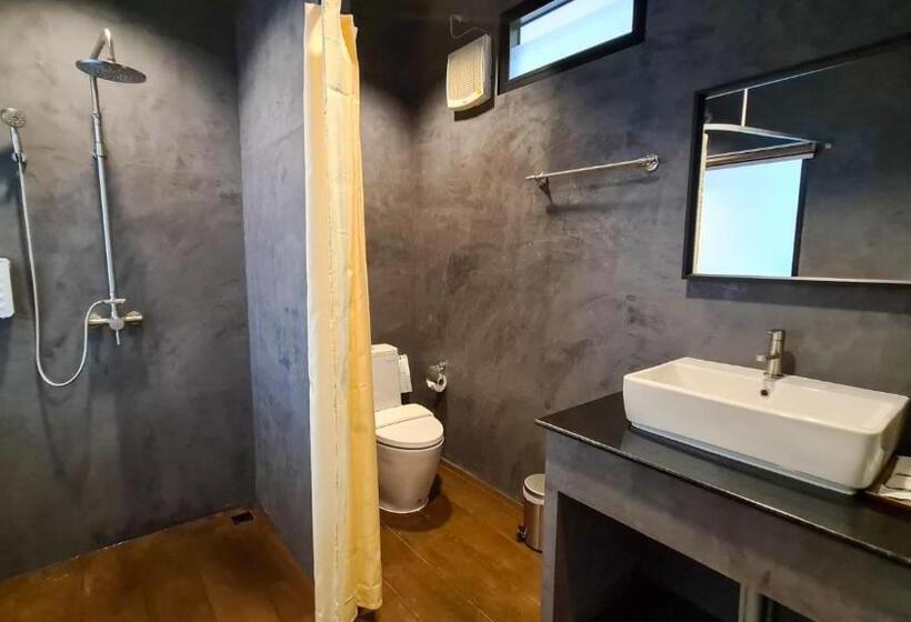 חדר סופריור עם מיטת קינג, Binlha Raft Resort