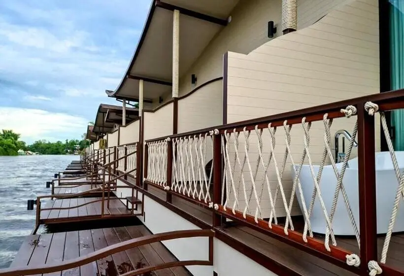 キングサイズベッドのスーペリアルーム, Binlha Raft Resort