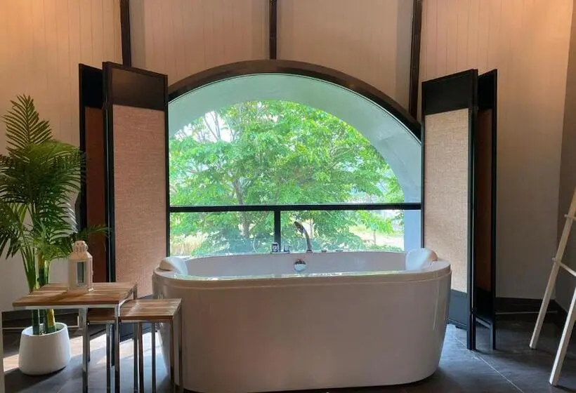 プール付き１ベッドルームヴィラ, Binlha Raft Resort