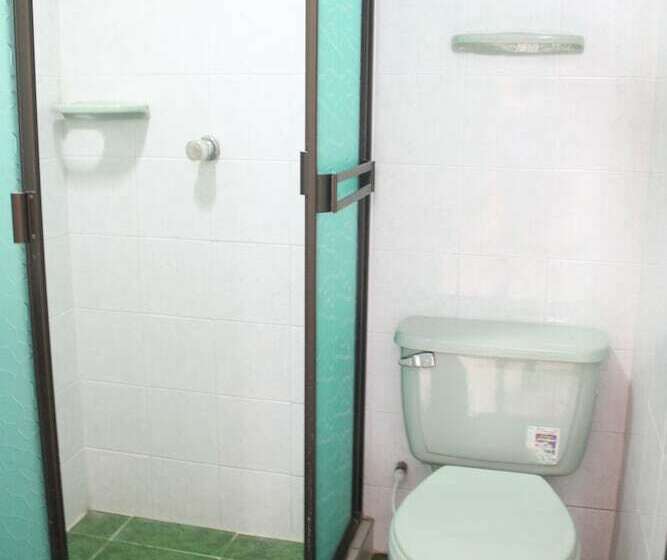 Номер Deluxe, Elimar