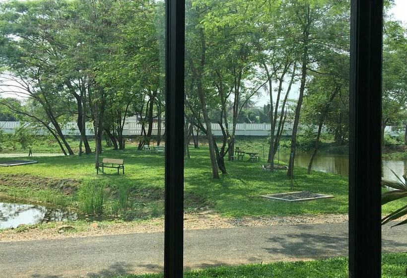 חדר סטנדרט נוף לגינה, Green@buriram