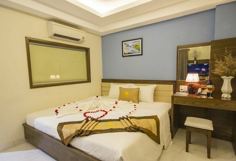 اتاق سوپریور, Sapphire