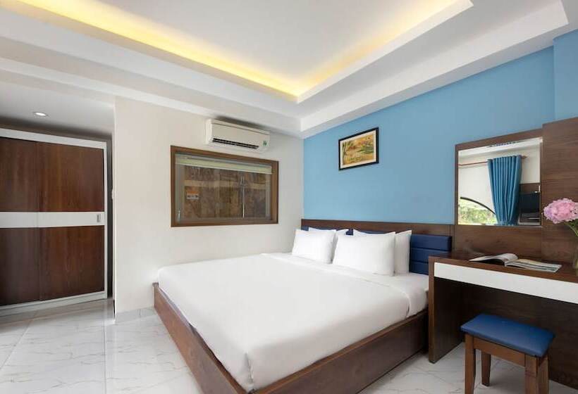 اتاق سوپریور, Sapphire