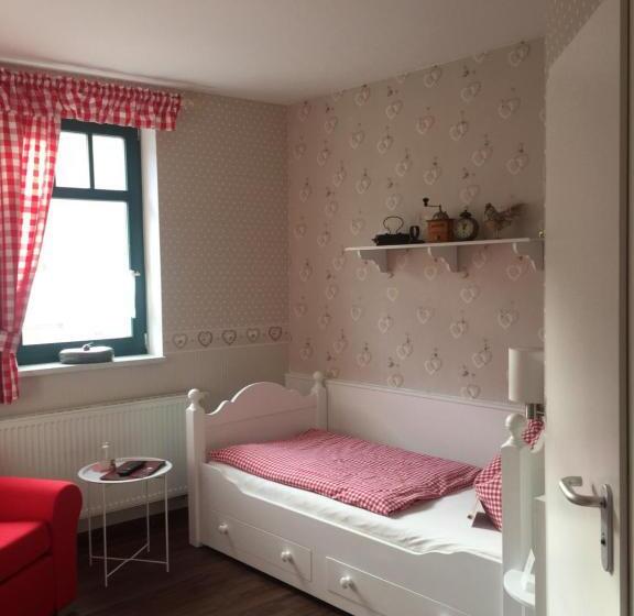 스탠다드 싱글 룸, Trendtino