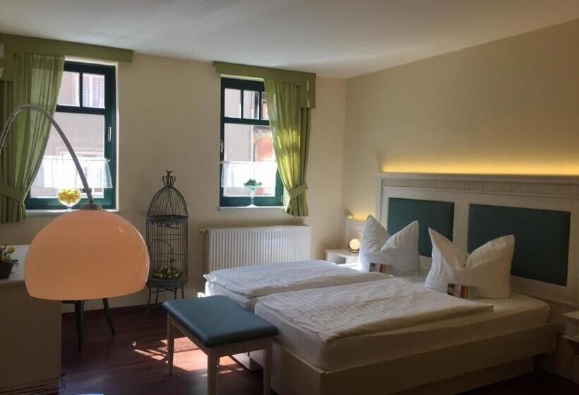 스탠다드 룸, Trendtino