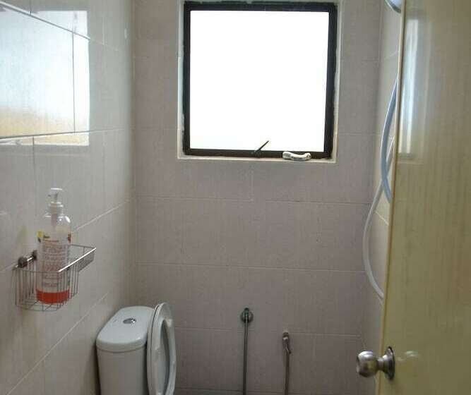 Deluxe Room, Sitiyam Homestay Seri Kembangan