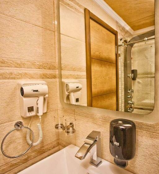 اتاق استاندارد با بالکن, Wellness & Spa Hotel Acd