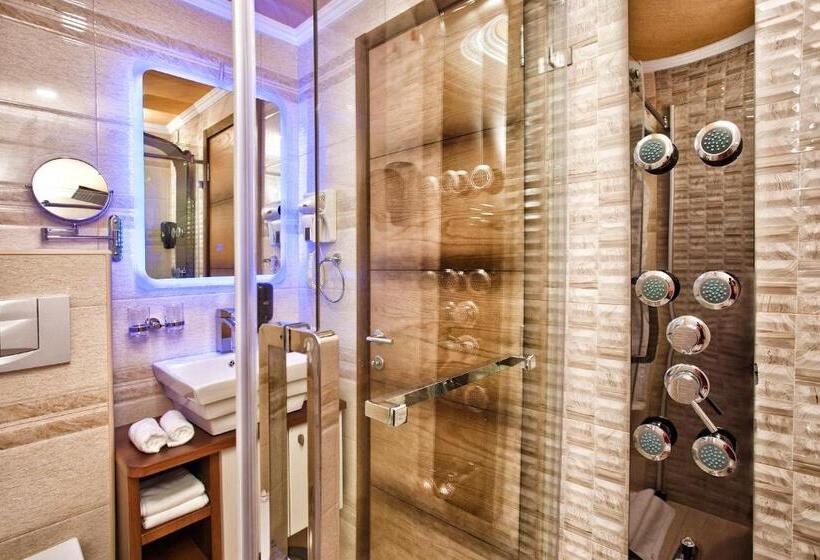 سوییت, Wellness & Spa Hotel Acd