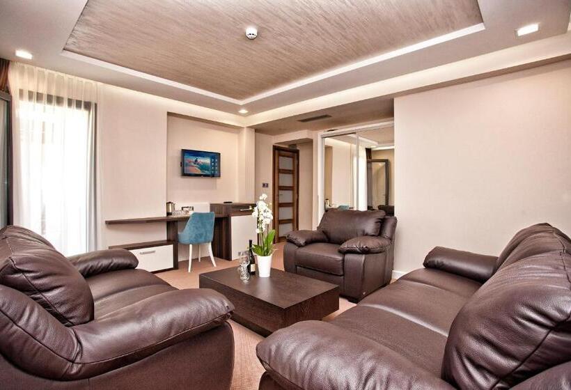 سوییت, Wellness & Spa Hotel Acd