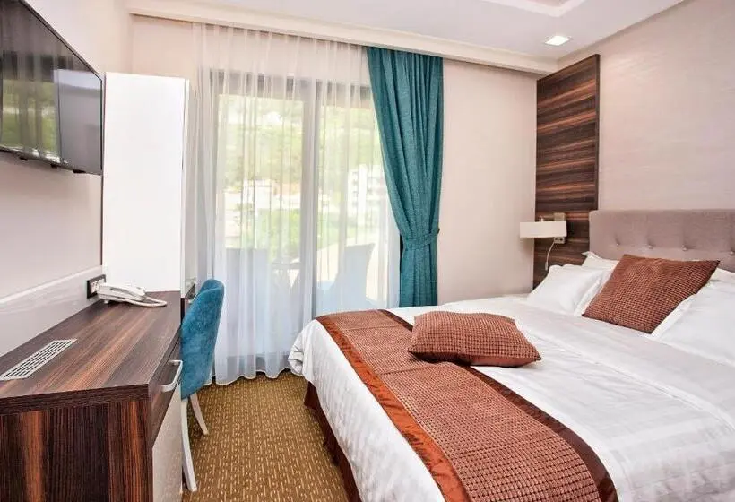 سوییت خانوادگی, Wellness & Spa Hotel Acd
