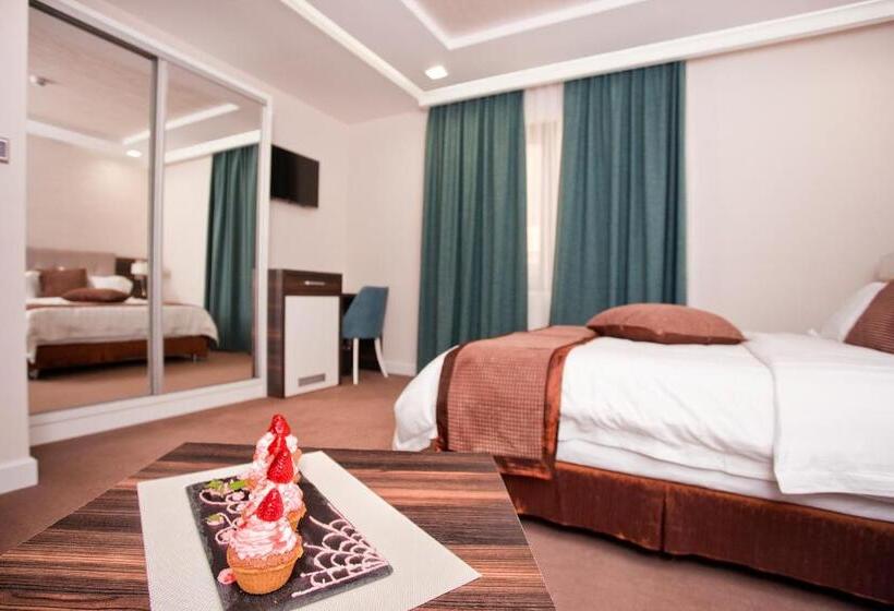 سوییت خانوادگی, Wellness & Spa Hotel Acd