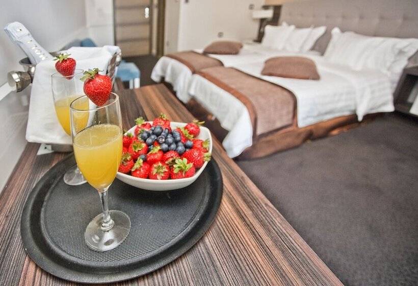 سوئیت 2 خوابه, Wellness & Spa Hotel Acd