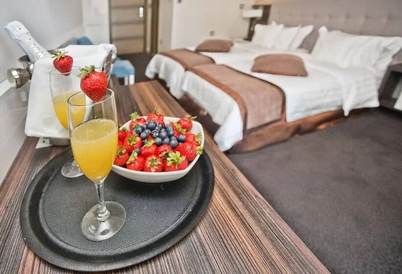 سوئیت 2 خوابه, Wellness & Spa Hotel Acd