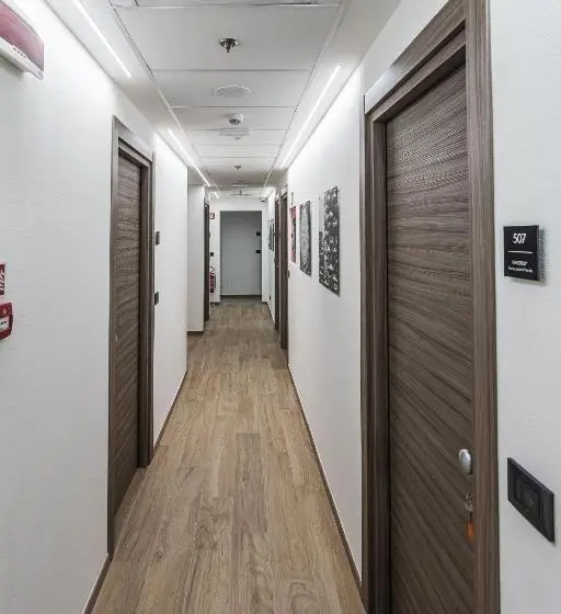 اتاق سوپریور سه تخته, Bb Hotels Smarthotel Duomo