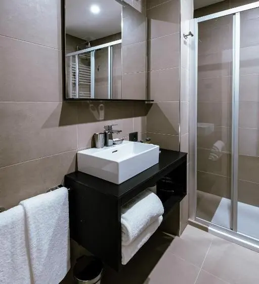 اتاق سوپریور چهار تخته, Bb Hotels Smarthotel Duomo