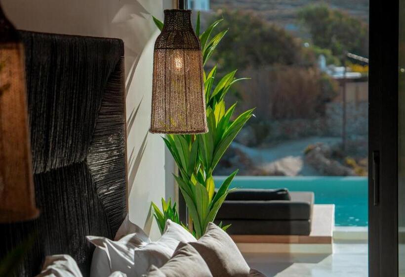 סוויטה אקזקיוטיב, Ftelia Black Villas